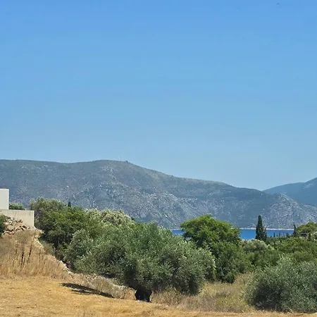 Asteri Villa Katsarata